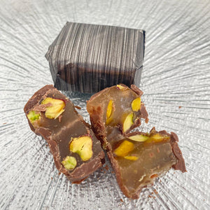 Raha met chocolate